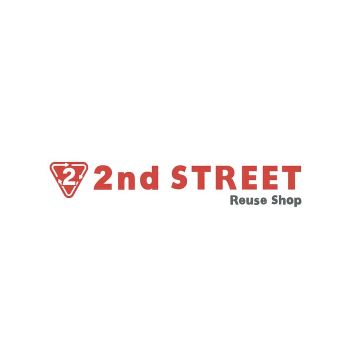 2nd Street Kyoto – Where to Find Affordable Outdoor & Hiking Clothes